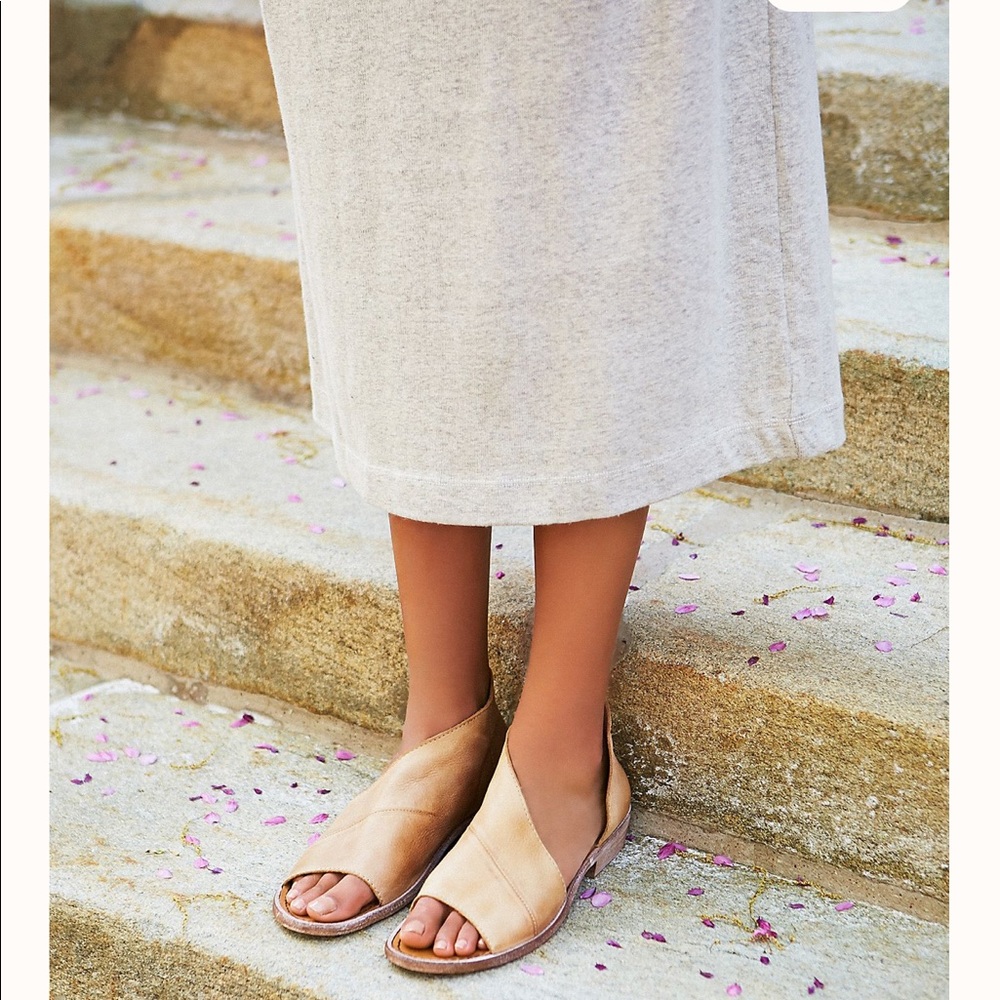 FREE PEOPLE Sandals